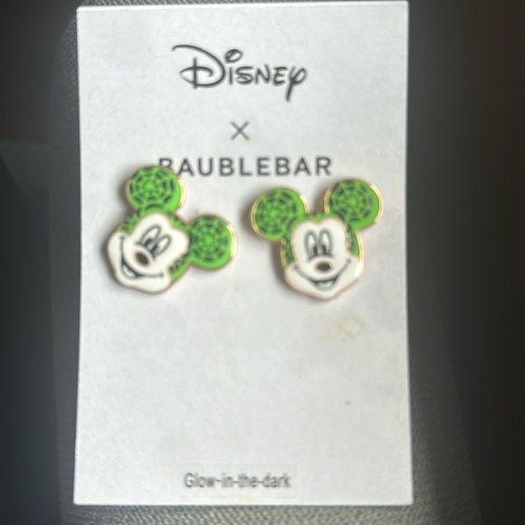 BaubleBar Accessories - Never got to wear
